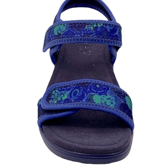 TRAQ by Alegria Blue Knit Back Strap Sport Sandals in Baby Bloomer - Picture 3 of 16